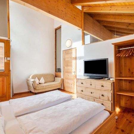 Ferienwohnung Burgeis Exteriör bild